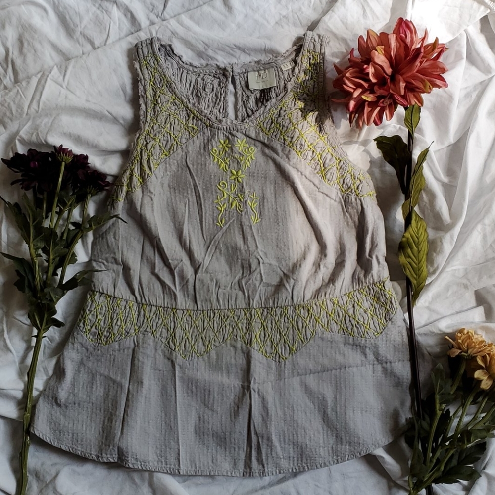 Anthropologie sleeveless peplum top EUC!